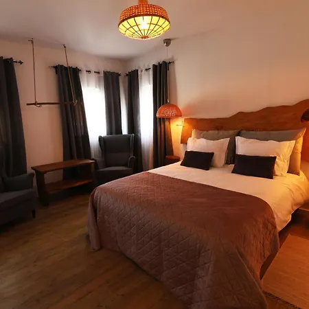 Cangalho Premium Bed & Breakfast 3*