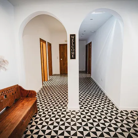 Bed & Breakfast Cangalho Premium Azueira