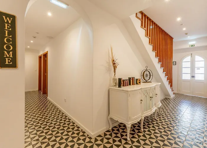 Cangalho Premium Bed & Breakfast Azueira